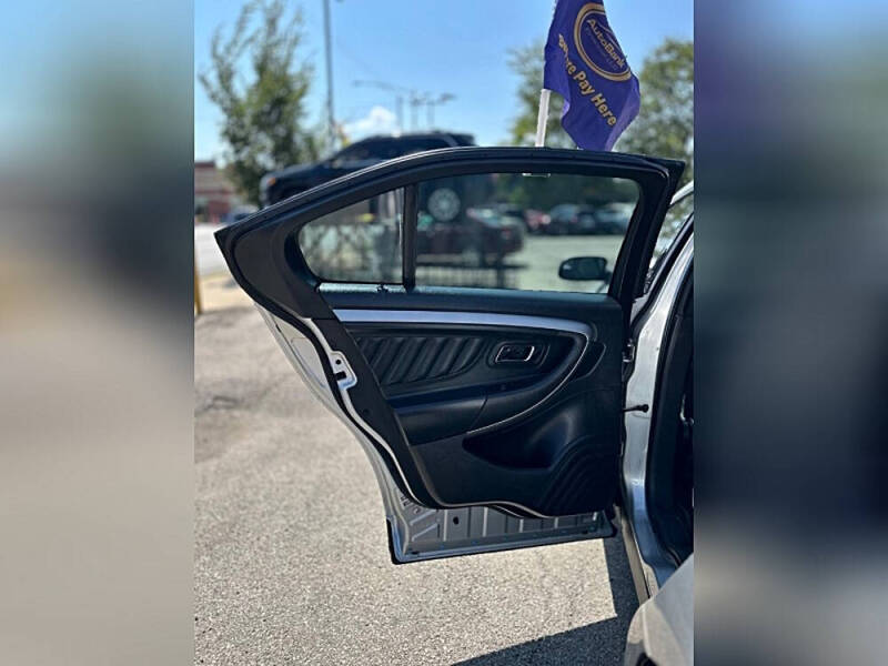 2014 Ford Taurus SEL