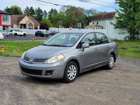 2009 Nissan Versa for sale at MMM786 Inc in Plains PA