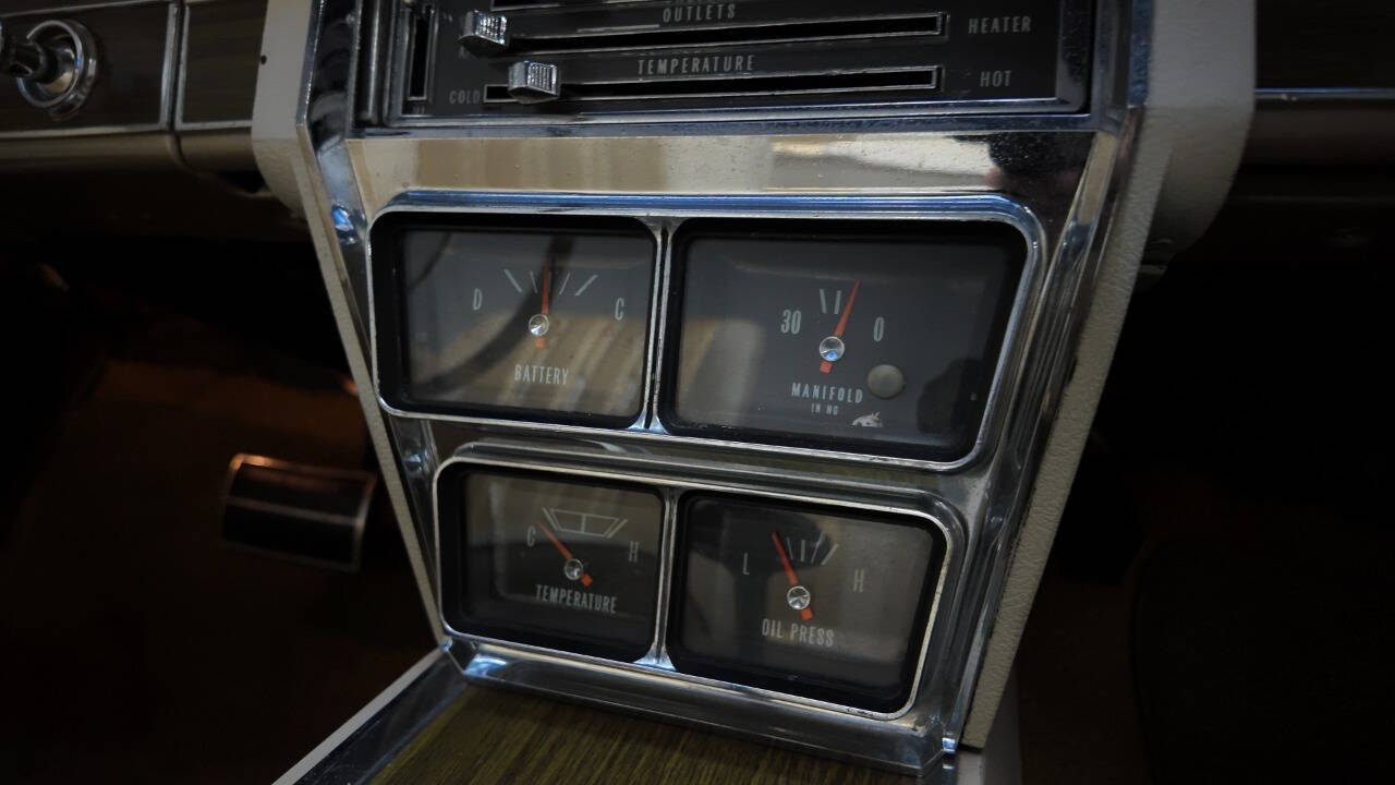 1966 Chevrolet Impala 50