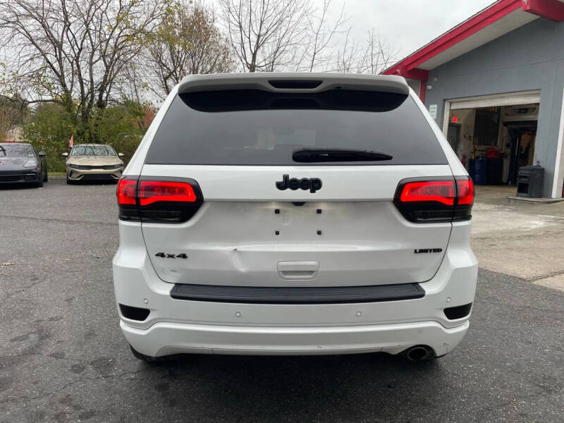 2019 Jeep Grand Cherokee Altitude