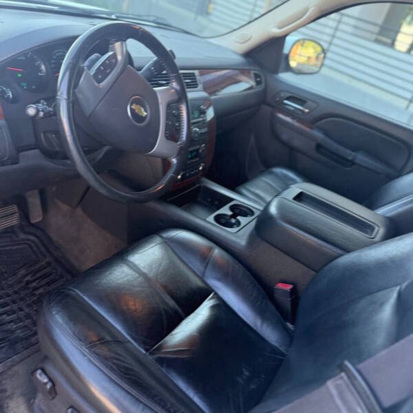 2013 Chevrolet Suburban LT