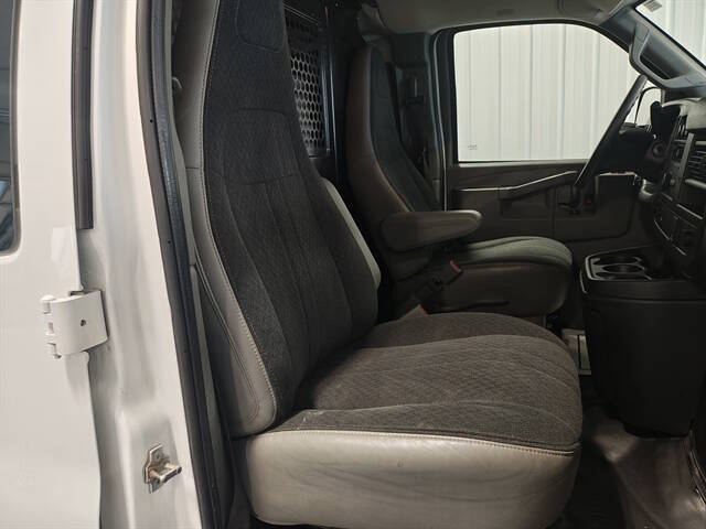 2020 GMC Savana 2500