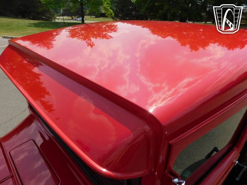 1933 Chevrolet Apache