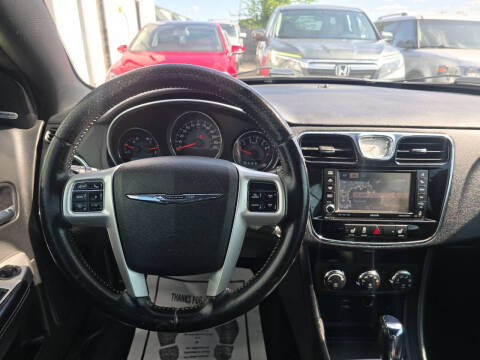 2011 Chrysler 200 S