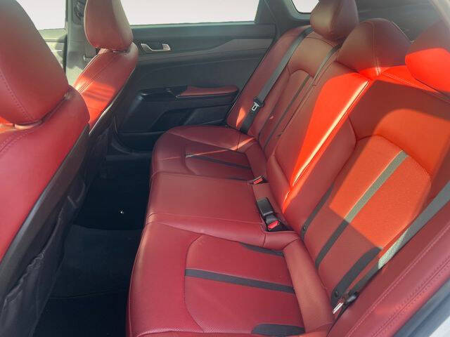 2023 Kia K5