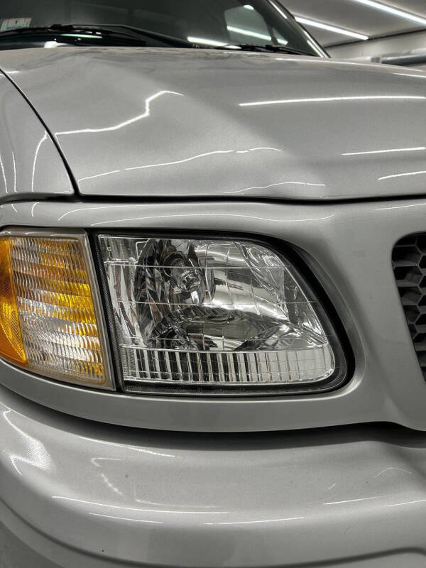 2000 Ford F-150 SVT Lightning