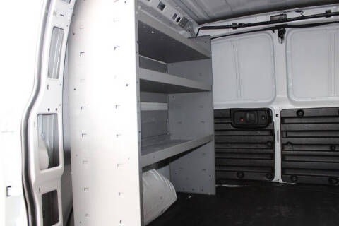 2024 Chevrolet Express 2500