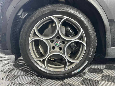 2018 Alfa Romeo Stelvio Sport