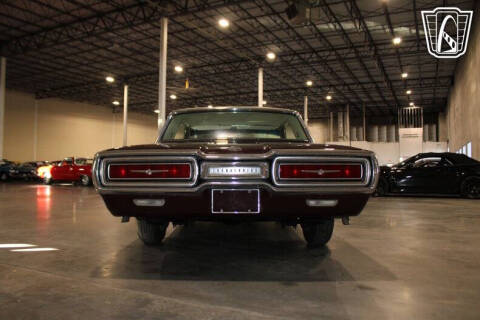 1964 Ford Thunderbird