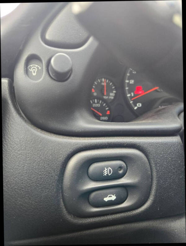 2004 Chevrolet Corvette