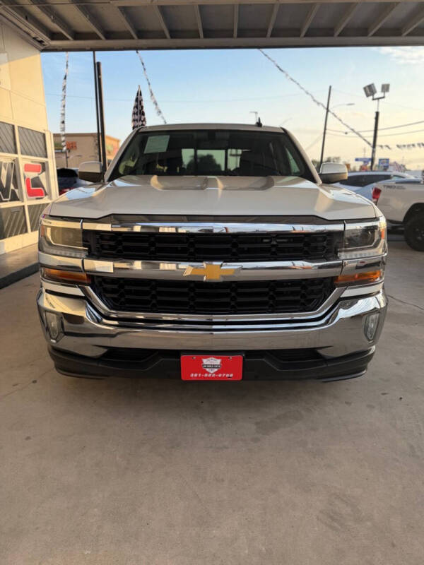 2018 Chevrolet Silverado 1500 LT's photo