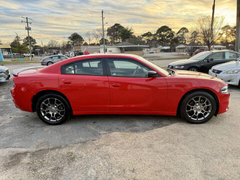 2017 Dodge Charger SXT