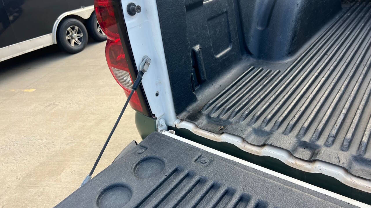 2004 Chevrolet Silverado 1500 63
