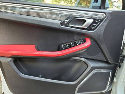 2018 Porsche Macan GTS