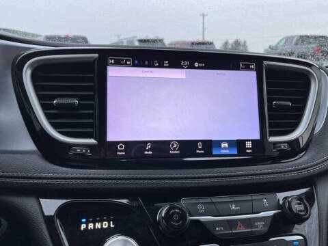 2022 Chrysler Pacifica Touring