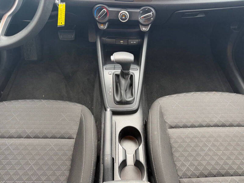 2023 Kia Rio S
