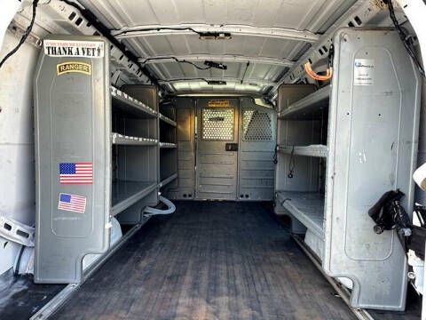 2016 Chevrolet Express 2500