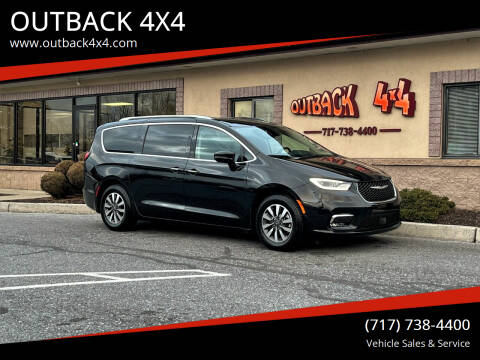 2021 Chrysler Pacifica for sale at OUTBACK 4X4 in Ephrata PA