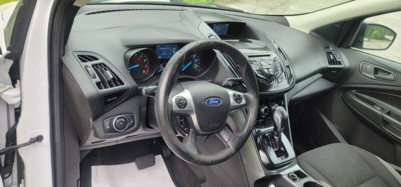 2015 Ford Escape S