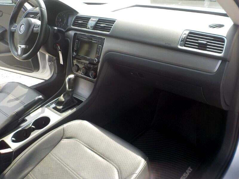 2014 Volkswagen Passat