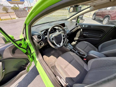 2015 Ford Fiesta SE