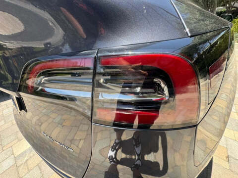 2024 Tesla Model Y Long Range