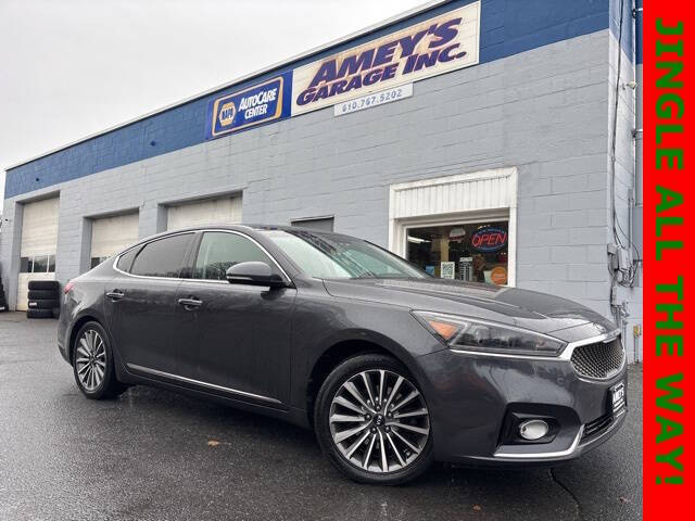 2017 Kia Cadenza Premium