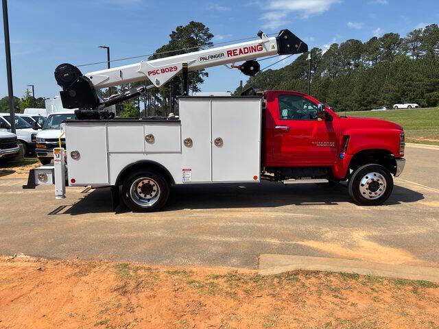 2024 Chevrolet Silverado 5500HD