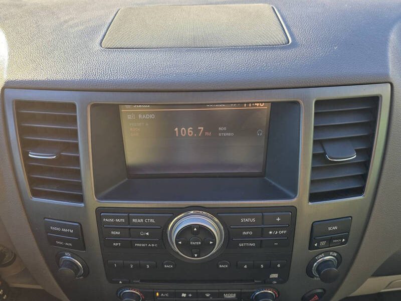 2012 Nissan Armada SV