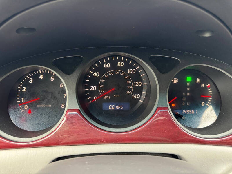 2004 Lexus ES 330