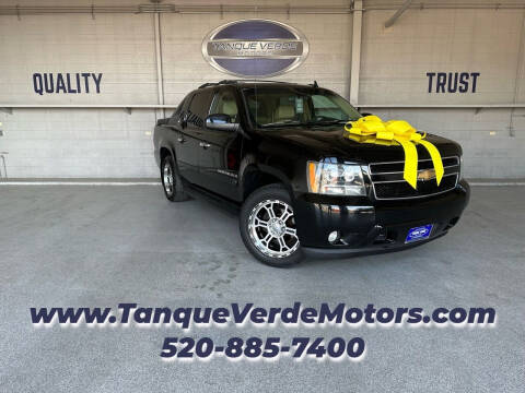 2007 Chevrolet Avalanche for sale at TANQUE VERDE MOTORS in Tucson AZ