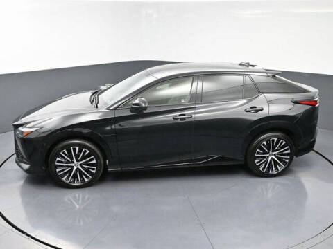 2023 Lexus RZ 450e Luxury