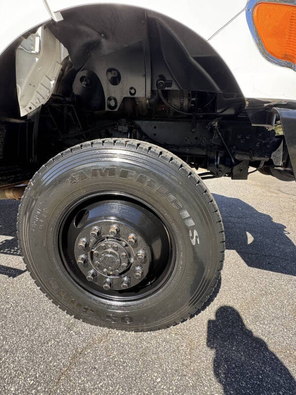 2005 Ford F-750 Super Duty