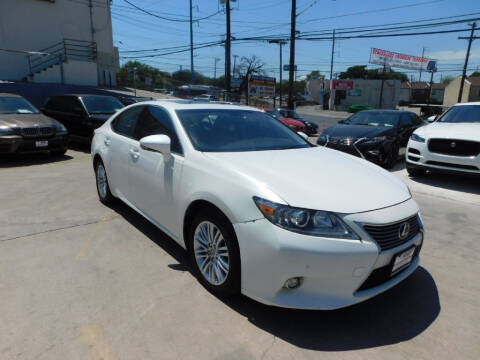 2015 Lexus ES 350 for sale at AMD AUTO in San Antonio TX