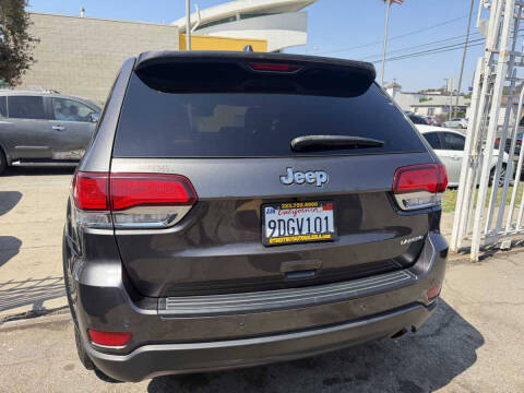 2020 Jeep Grand Cherokee Laredo E