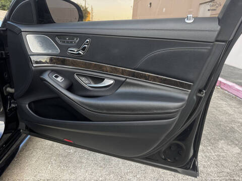 2015 Mercedes-Benz S-Class S 550