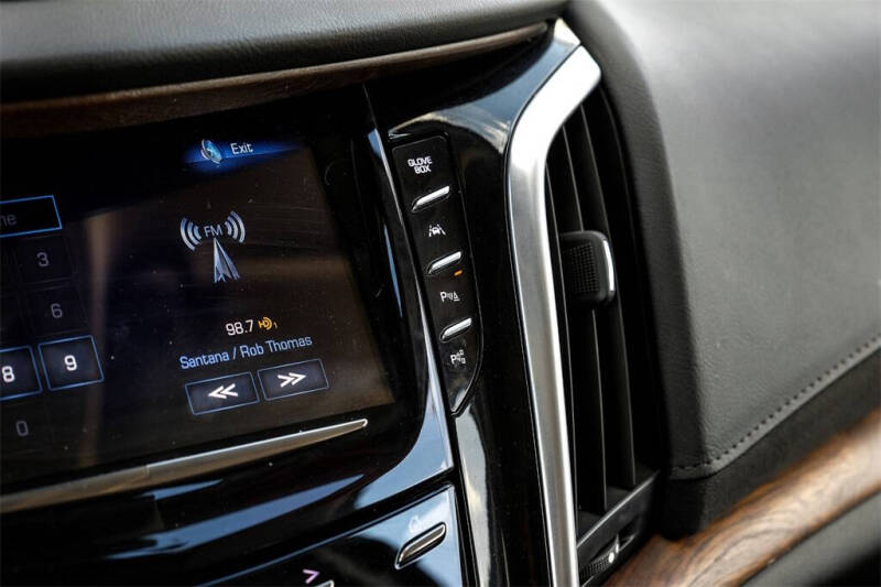 2020 Cadillac Escalade ESV Premium Luxury