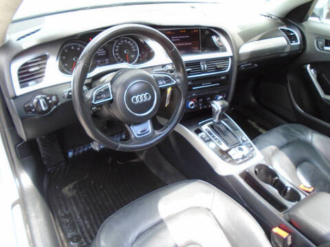 2016 Audi A4 2.0T quattro Premium