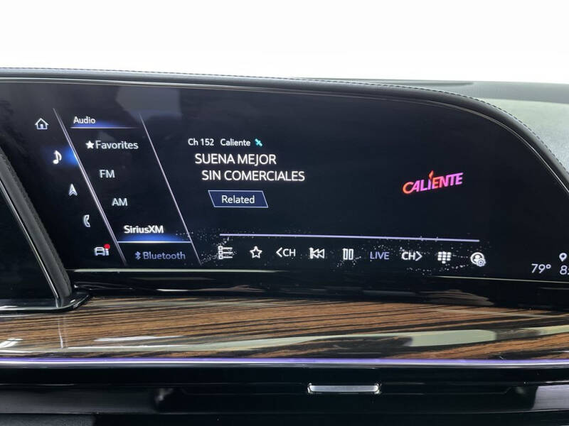 2021 Cadillac Escalade ESV Premium Luxury