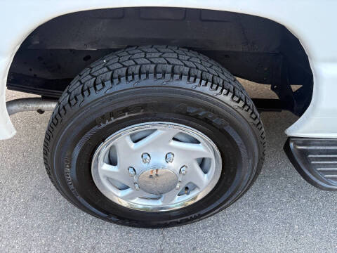 2009 Ford E-Series E-250