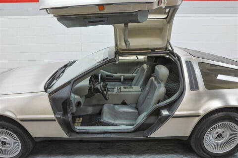 1982 DeLorean DMC-12
