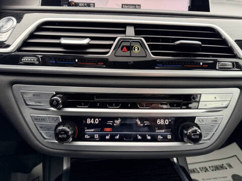 2017 BMW 7 Series 750i