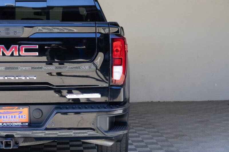 2022 GMC Sierra 1500 Limited