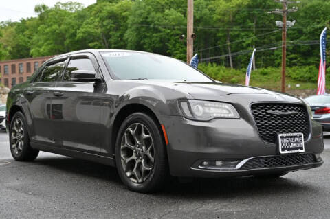 2017 Chrysler 300