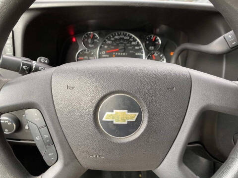 2017 Chevrolet Express 2500