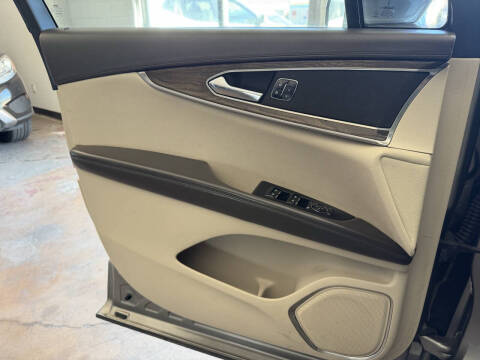 2017 Lincoln MKX Reserve