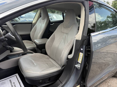 2013 Tesla Model S Performance