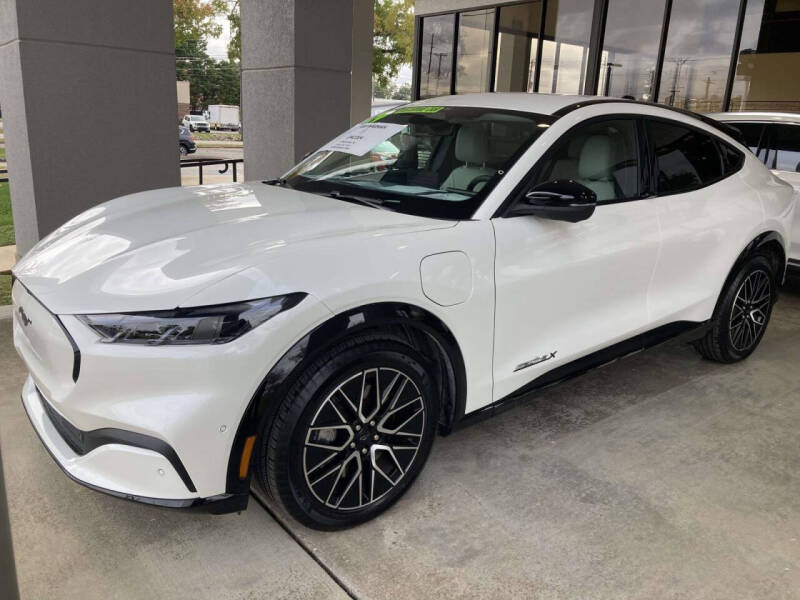 2024 Ford Mustang Mach-E Premium