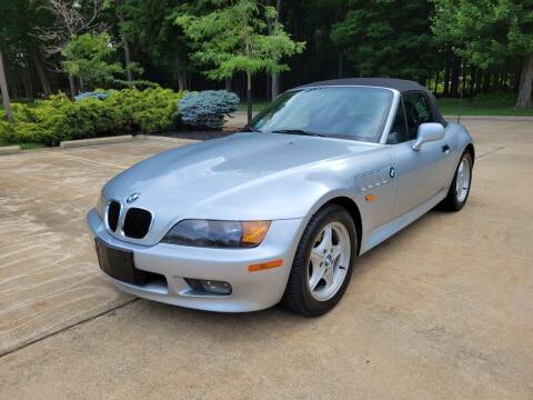 1996 BMW Z3 for sale at Lease Car Sales 3 in Warrensville Heights OH