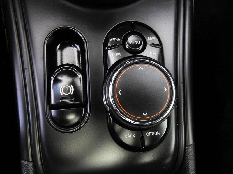 2018 MINI Countryman SUV / Crossover - $19,900